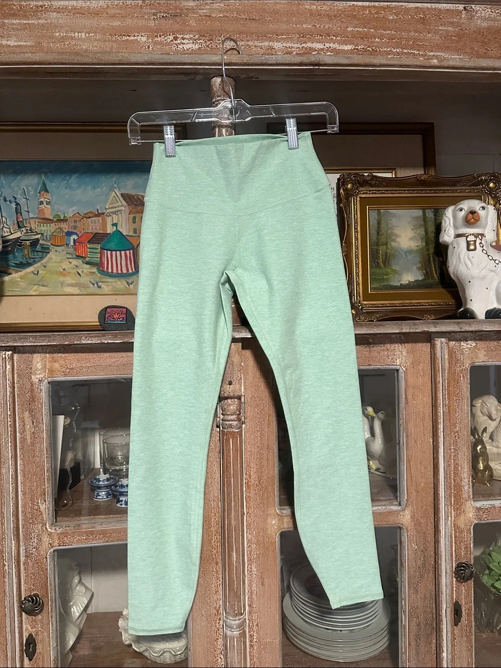 ALO Yoga Mint Green Leggings - Seamless Active Bottoms - Picture 4 of 5